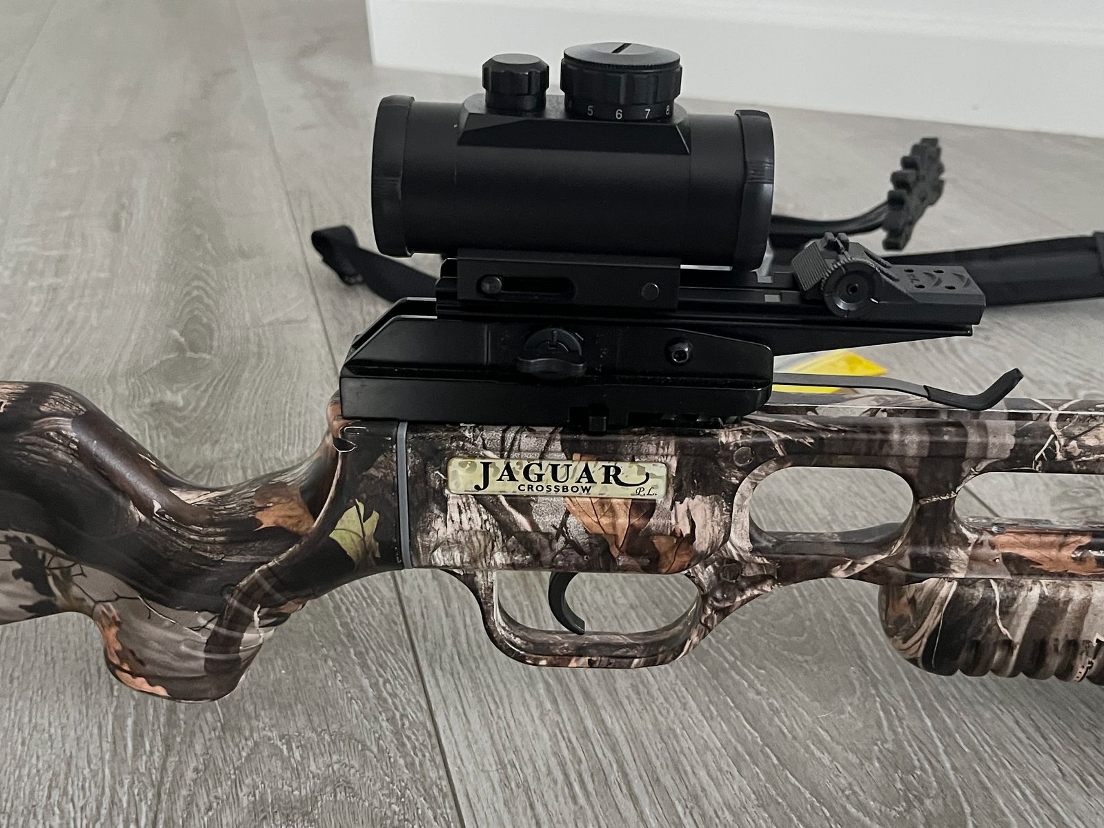 jaguar Armbrust arbalète camo 175 lbs