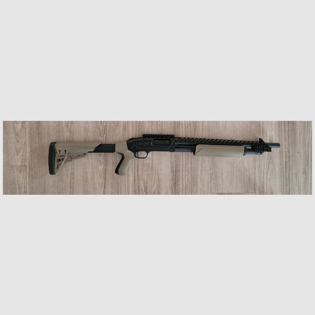 Mossberg 500 Scorpion