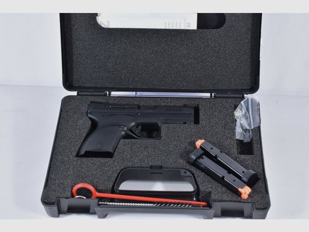 CZ P-10 M