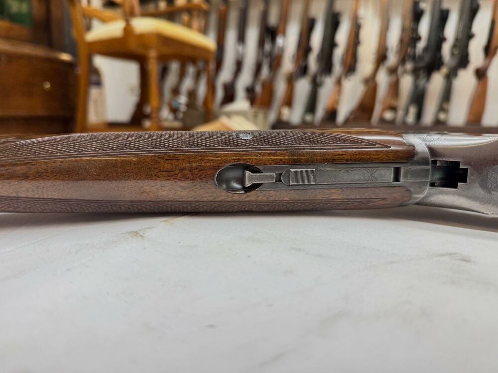 FN B25 12/70