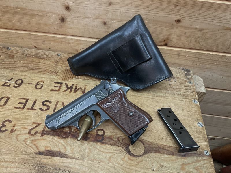 SRS Pistole PPK Perfecta-EI Alamein, Kal. 8mm Knall, PTB 196/2, mit Ledertasche +Magazin!!!