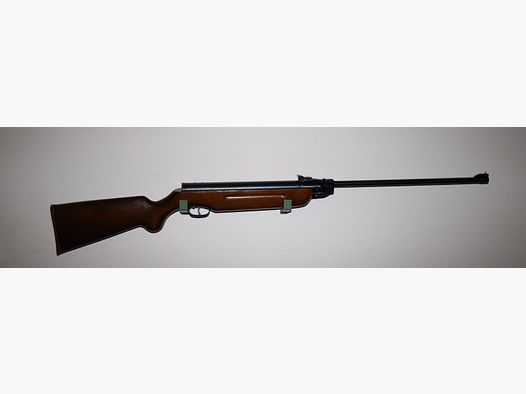 Kadzidło HW 35 z 1959 roku z tym samym numerem seryjnym na wszystkich trzech komponentach