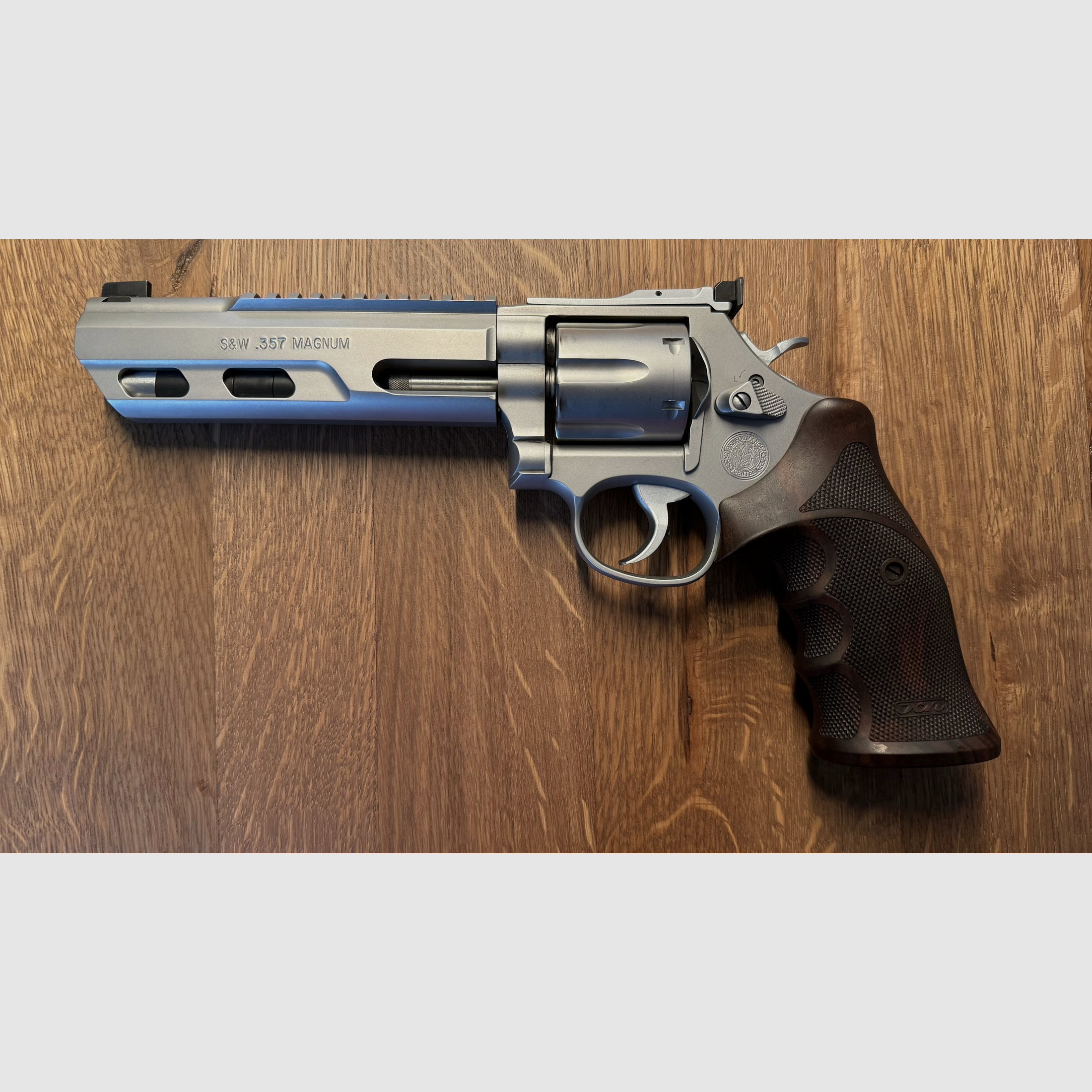 Smith & Wesson Revolver Mod. 686 6" Competitor .357Mag