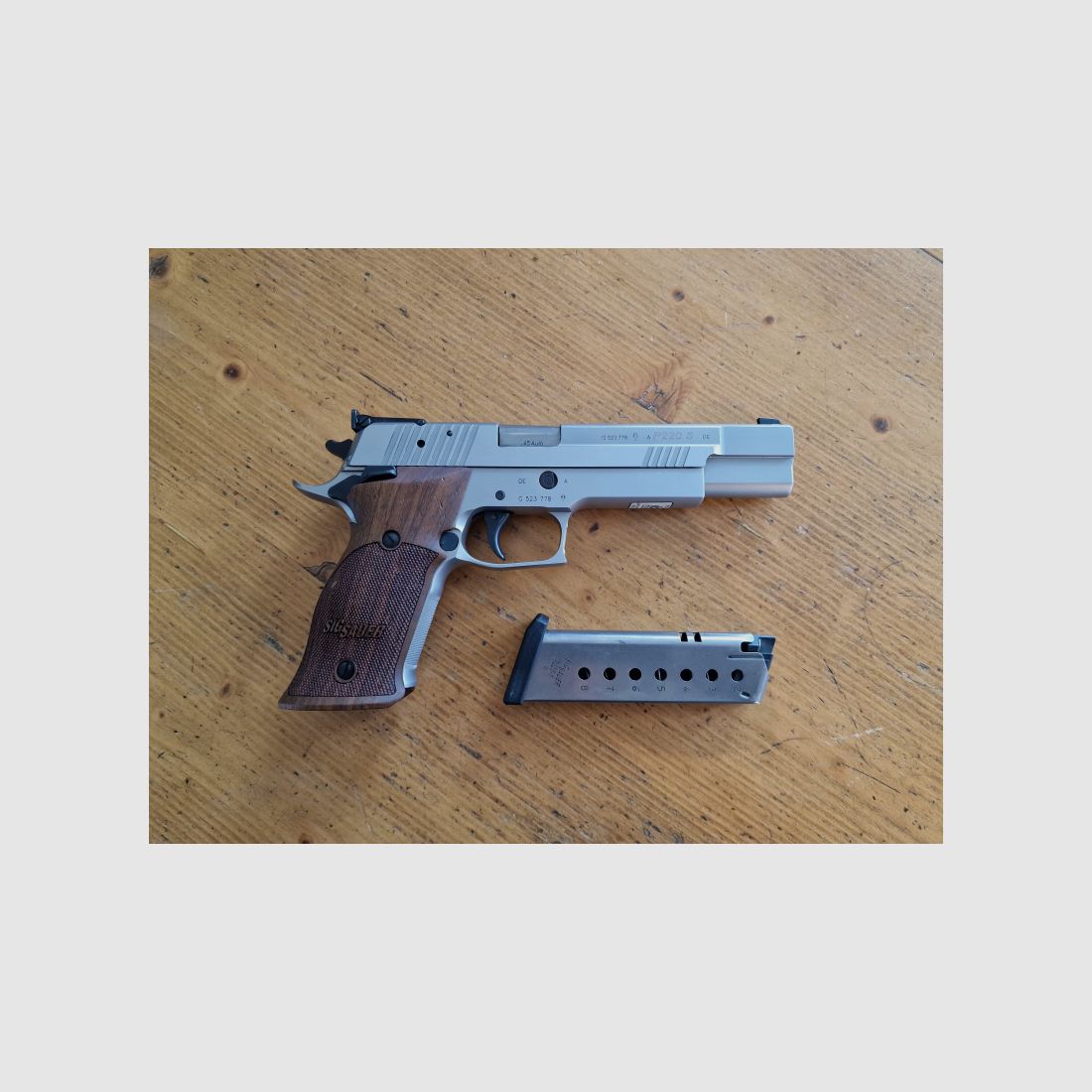 SIG SAUER P220 X-SIX .45 ACP inkl. Wechselsystem SIG SAUER P220 .22 lfb