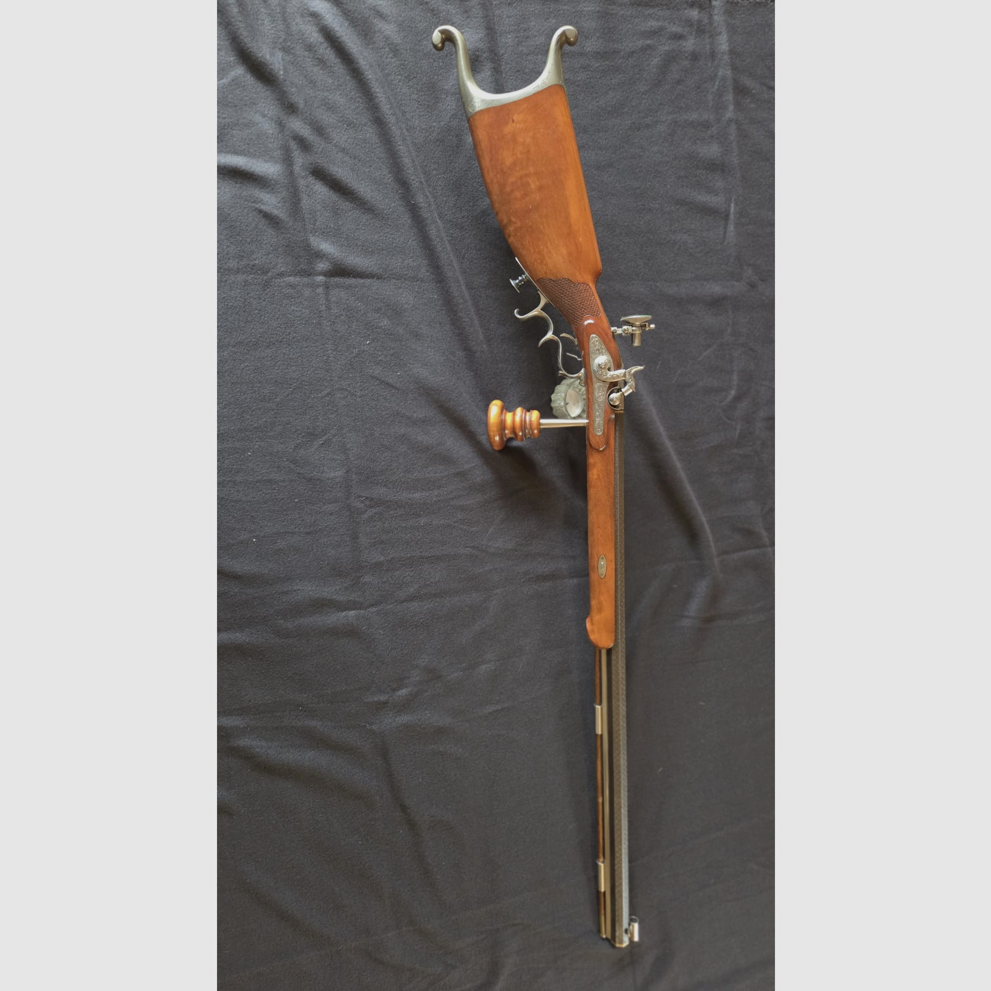 Perkussie Schijfbus Nabouw G.A.Aicle Cal.45