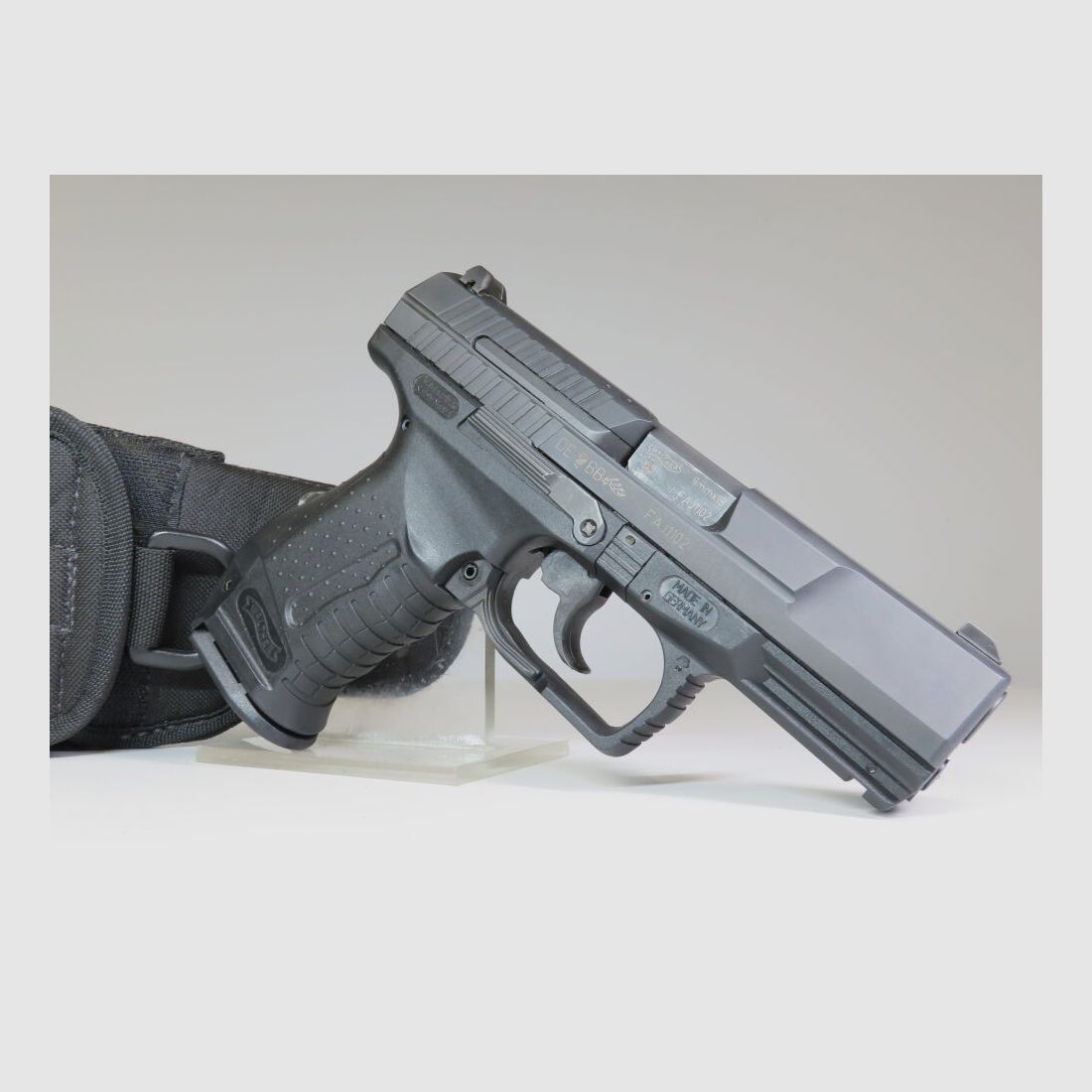 Walther P99 AS incl. Holster