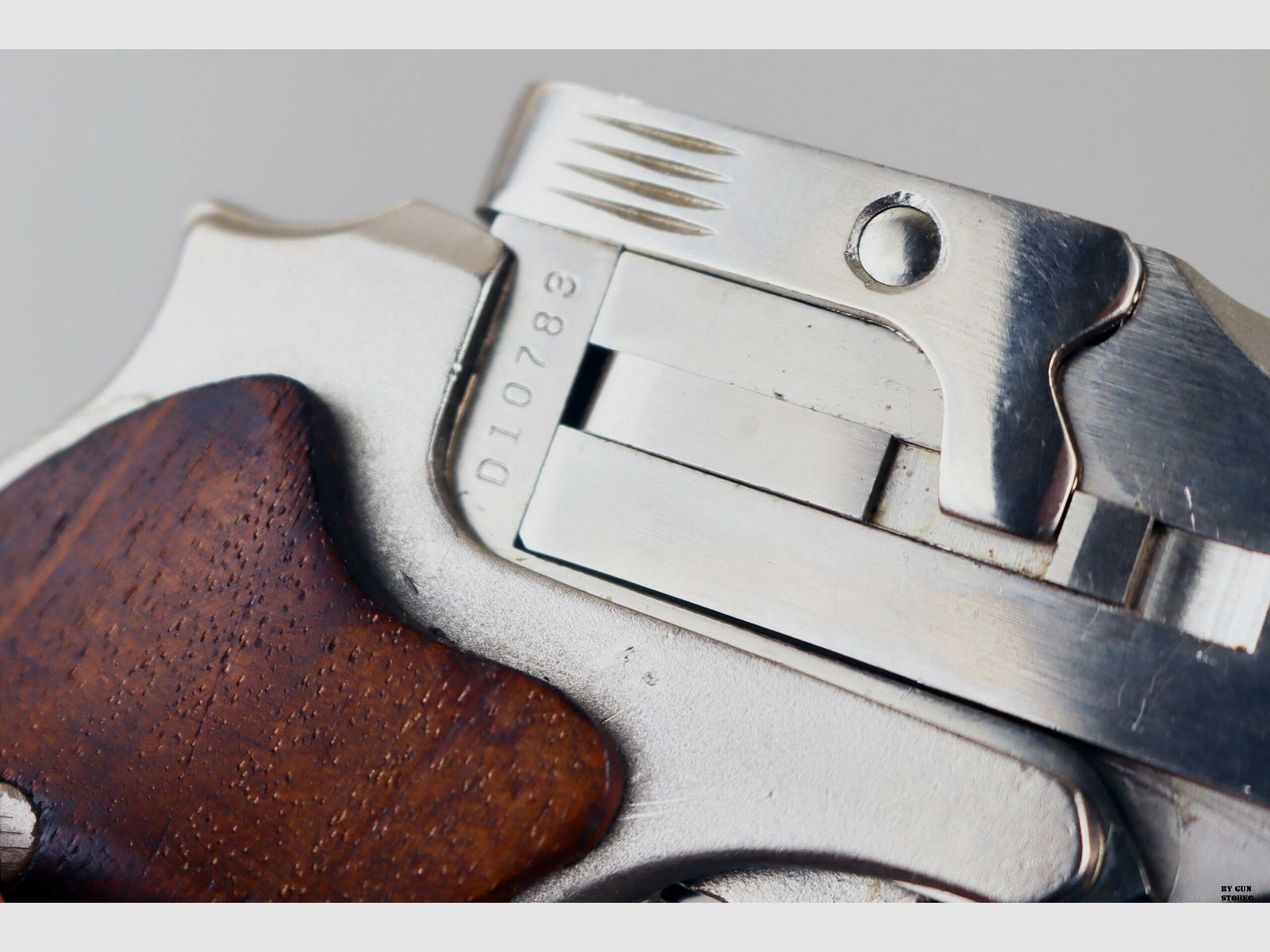 Pistole High Standard mod. Derringer cal. 22Magnum matr. 010788, Bild 7 von 8