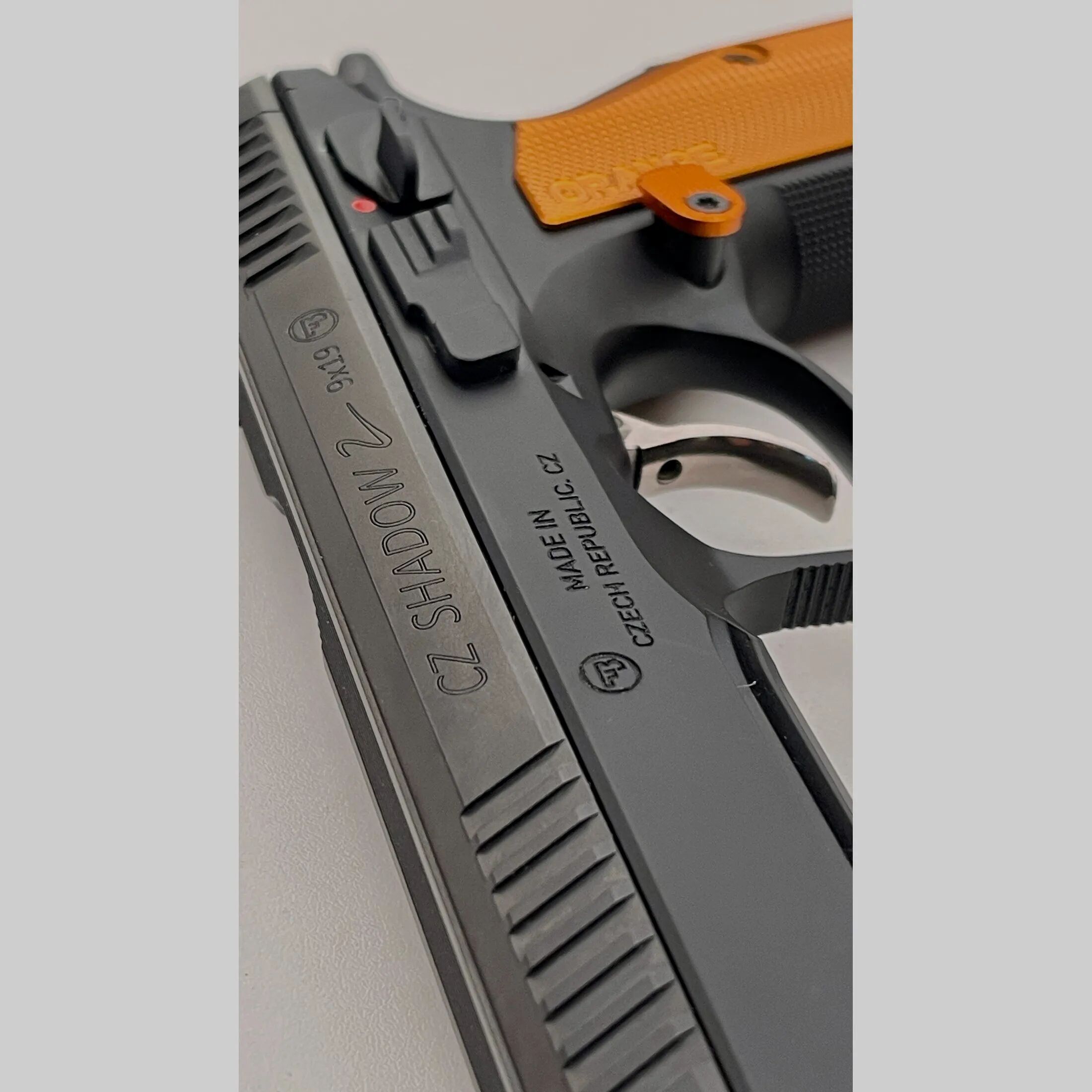 CZ Česká zbrojovka a.s. CZ SHADOW 2 Orange 9mmLuger