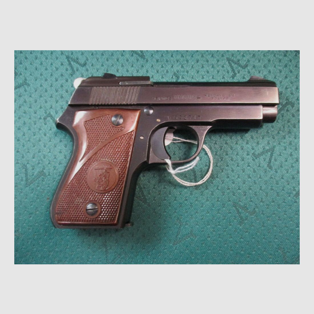 Pistole Unique Mod. L Frankreich L