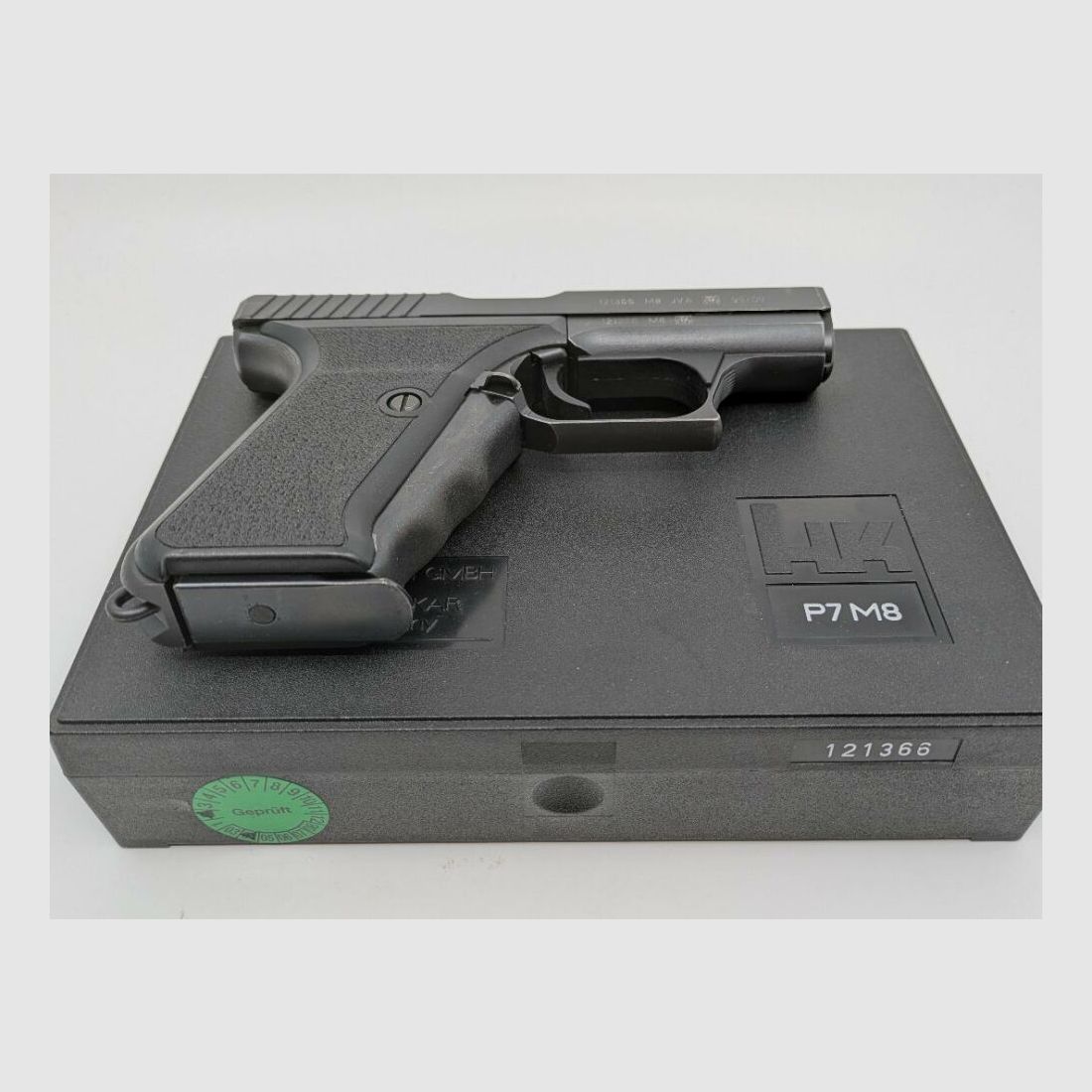 H&K P7M8 JVA