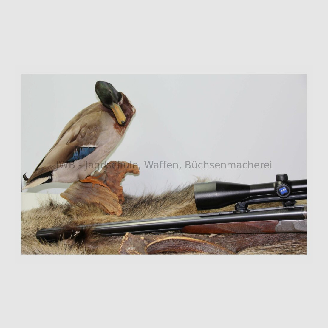 Sauer & Sohn mit Zeiss Victory Varipoint und mündungslangen ESL 8x57JRS;16/70;.22Hornet
