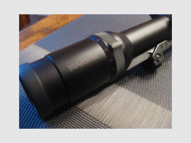 FAST NEUWERTIGES Swarovski Habicht 2,5-10x56 Schiene und EAW(?)-Schwenkmontage sowie Absehen-4 ! KEIN ZEISS-Blaser-Sauer-Mauser-Kahles Z4-Z6-Z8