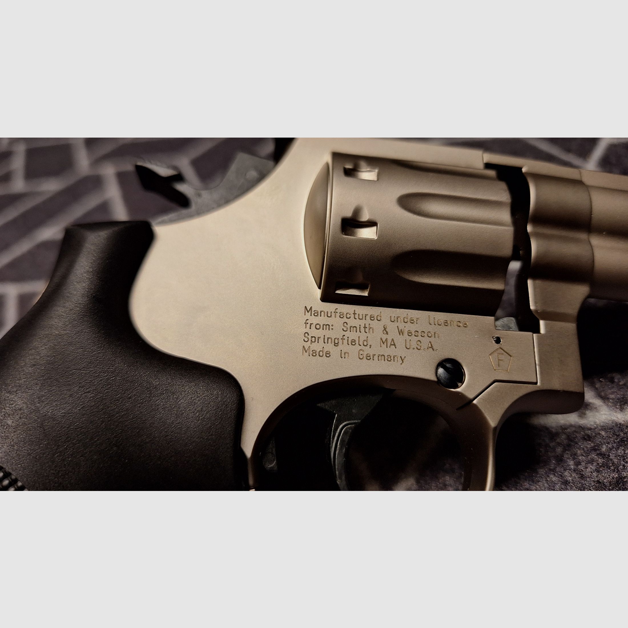 Revolver Smith & Wesson 686 - 6 Zoll Nickel 4,5 mm Diabolo