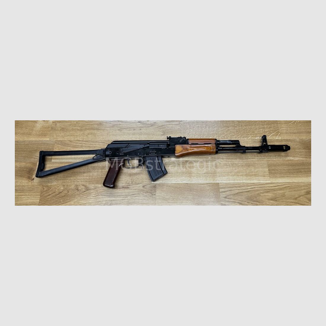 Kalashnikov USA - KR103 SFS mit Klappschaft 7,62x39 1/1 ziviler Nachbau der legendären AK103 - System AK47 AKM AK74 - KR-103 SFS – 7.62x39mm Side Folding Rifle – Cold Hammer Forged