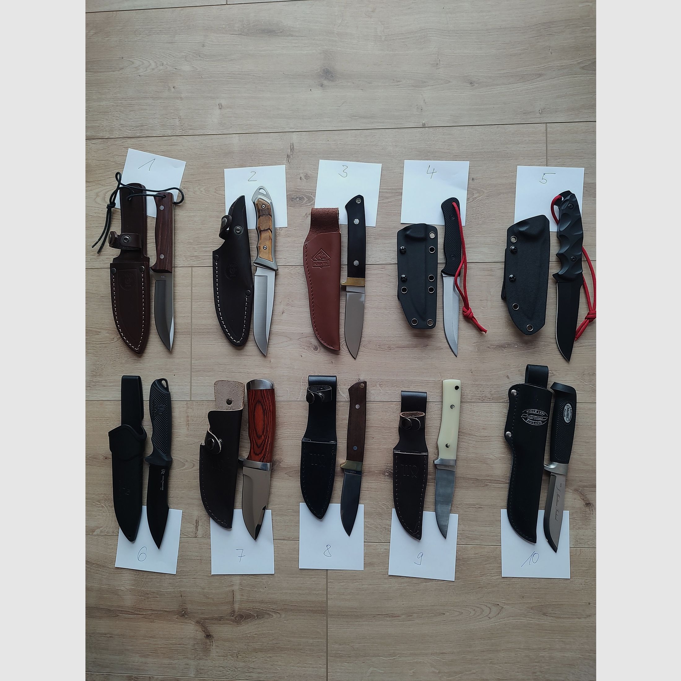 Hunting knife lot (like new), 20 knives + 2 free!