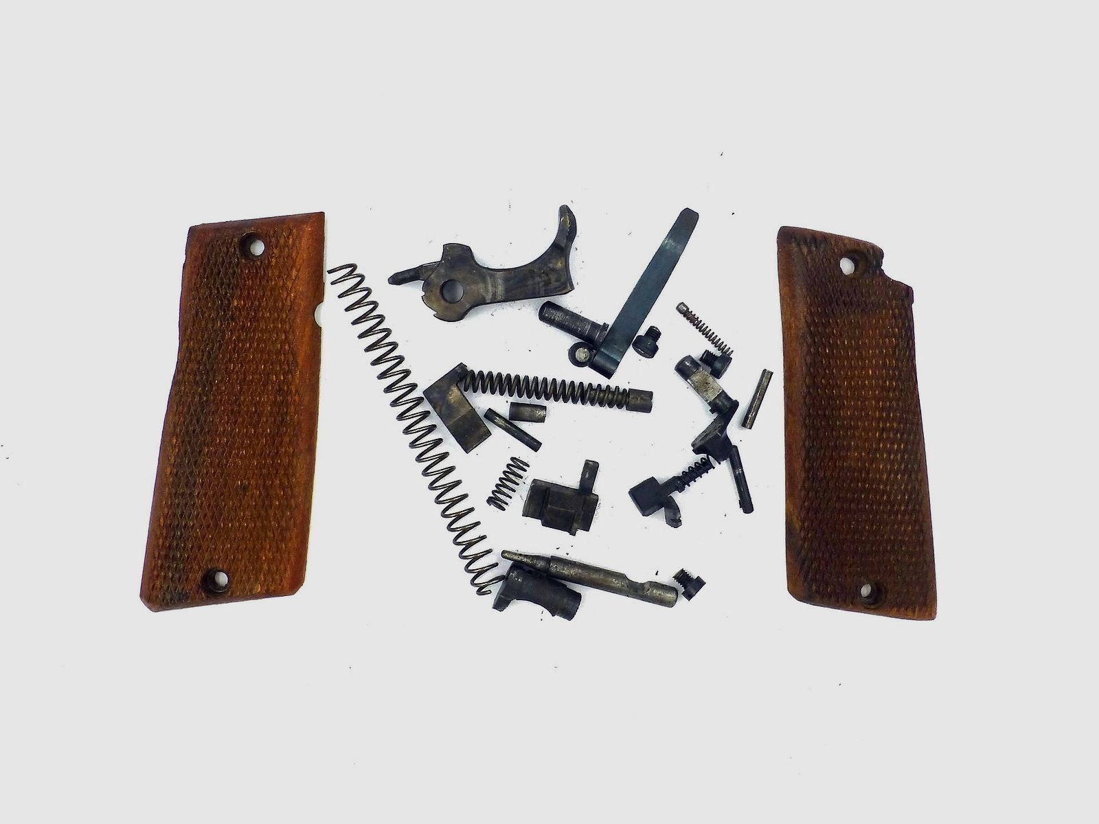 Pezzi per pistola STAR SA, 7.65 Browning, immagine 1 di 3