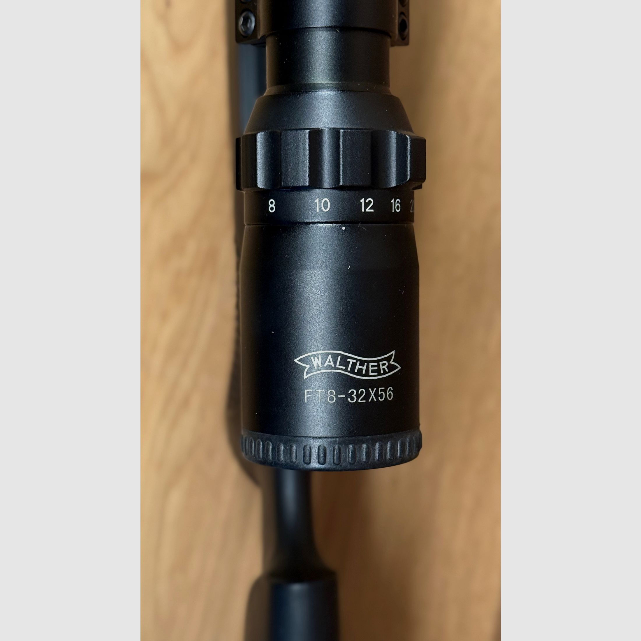 Pressluftgewehr Walther 1250 Dominator FT stock in plastica, scope 8-32x56, suppressor e bipiede calibro 4,5 mm incl. accessori !!!