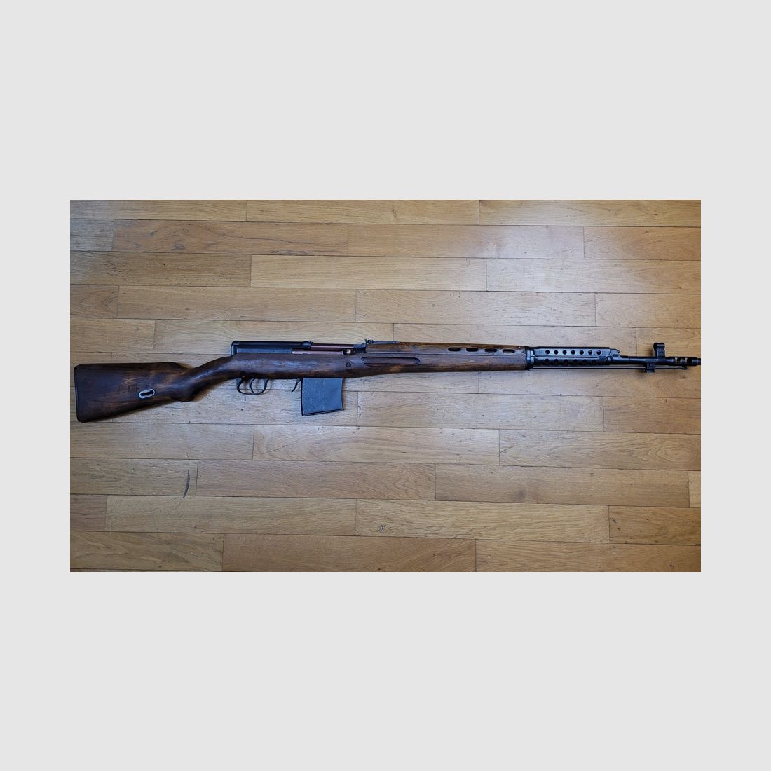 Fucile semi-automatico sovietico iconico SVT-40 – Arsenal di Tula nel 1944 – Arma originale non registrata – Numero di serie singolo – Calibro originale 7,62x54r – Ottime condizioni ++, immagine 2 di 36