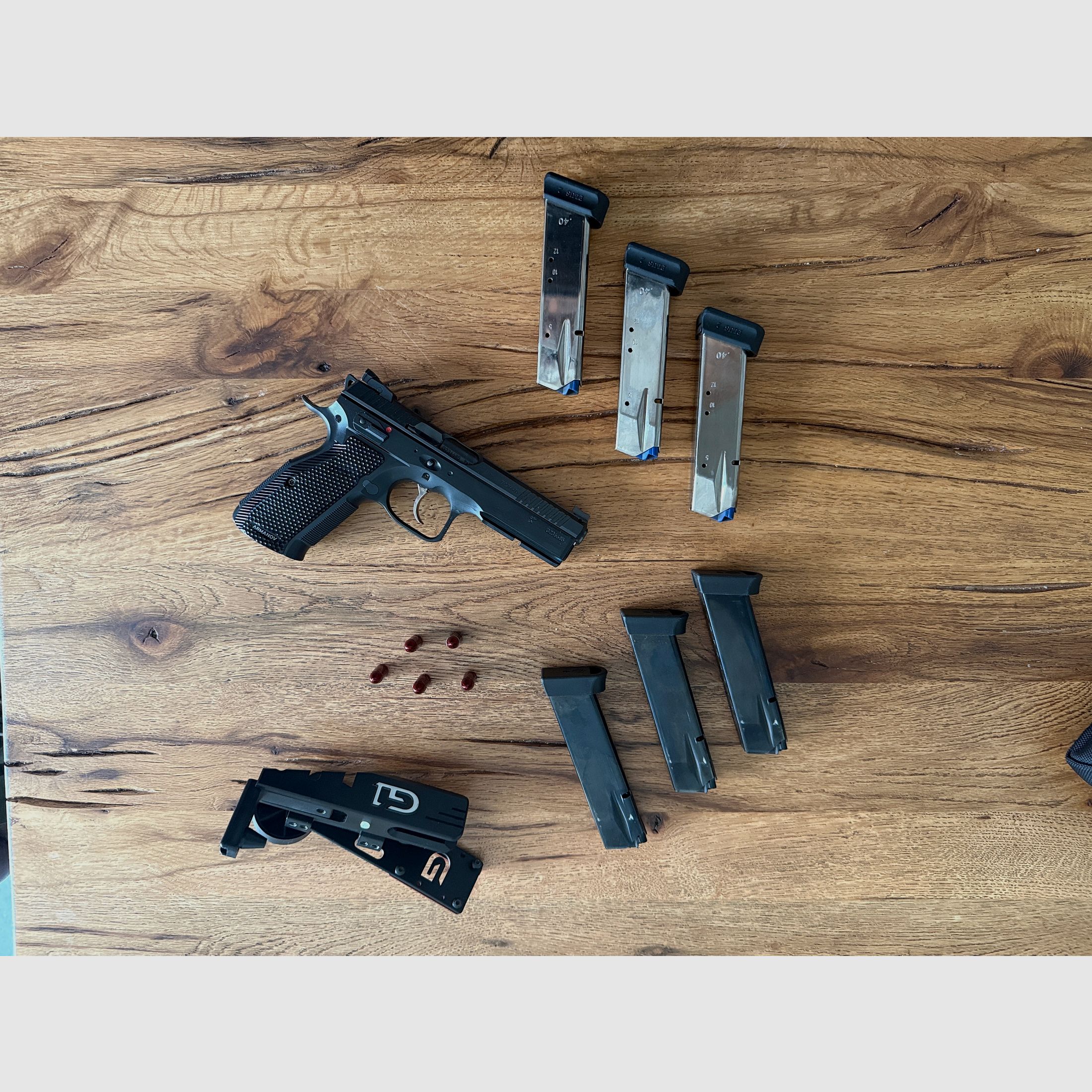 CZ Shadow 2 Black Poly, 9 mm Luger / 9x19, incl. 6 magazines