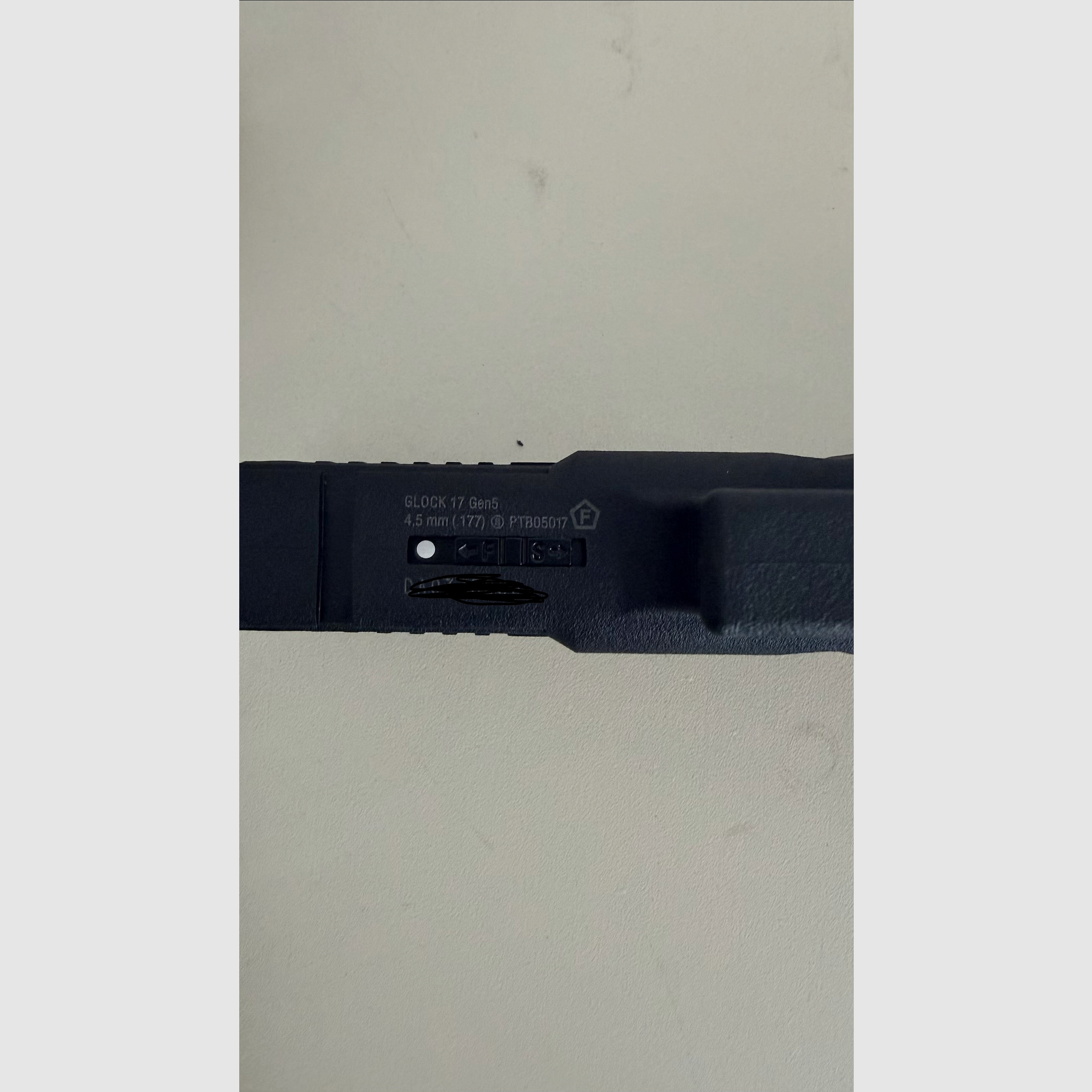 Umarex Glock 17 Gen5 CO₂ 4,5 mm BB Blowback – Comme neuf + OVP + Facture + 8 CO₂ + BBs