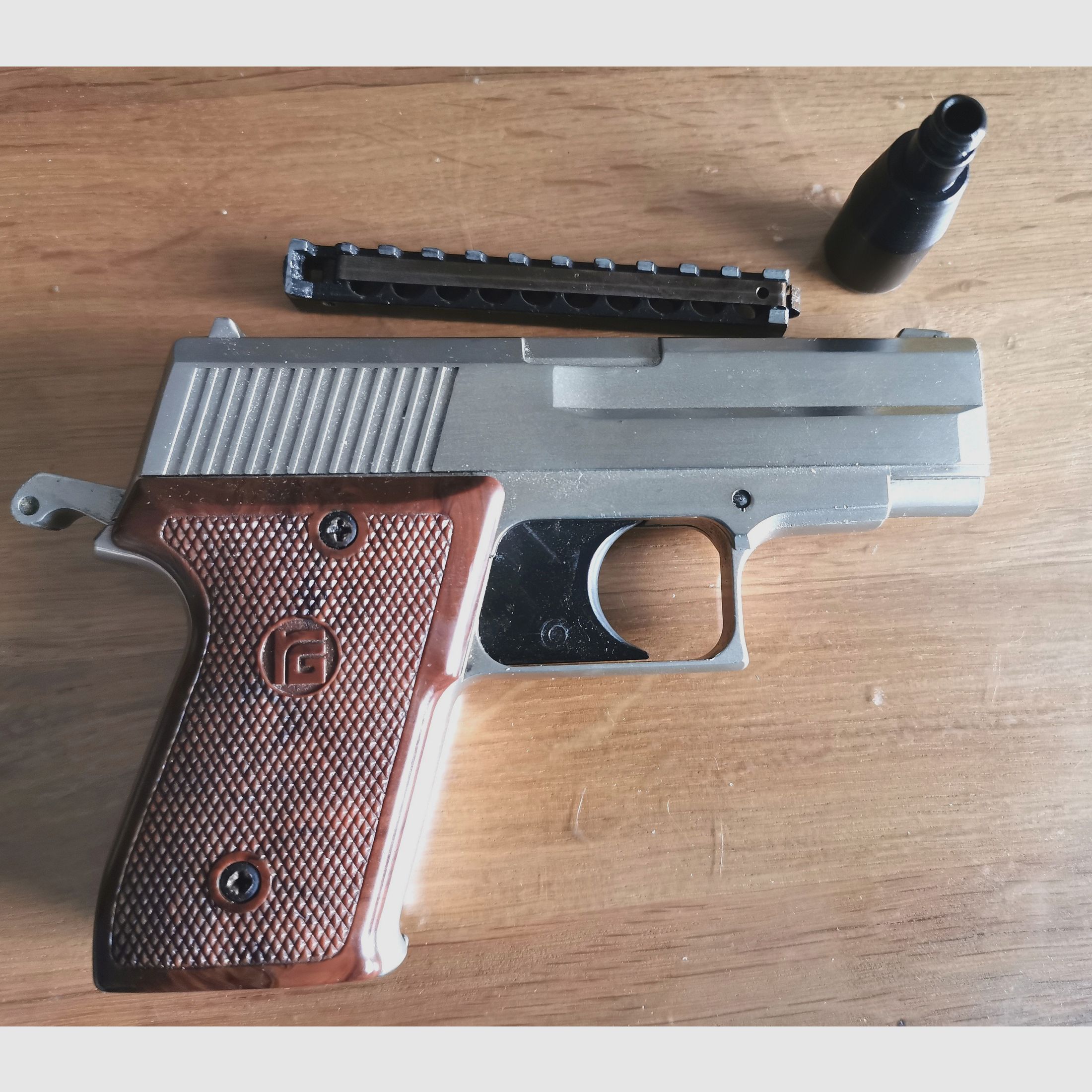 Röhm RG300 Nickel (Silver) with PTB free from 18 years