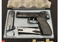 CZ Uhersky Brod M75 9mmLuger