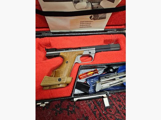 Hämmerli 230 caliber .22 l.r. – High-quality Swiss match pistol, top condition from estate

