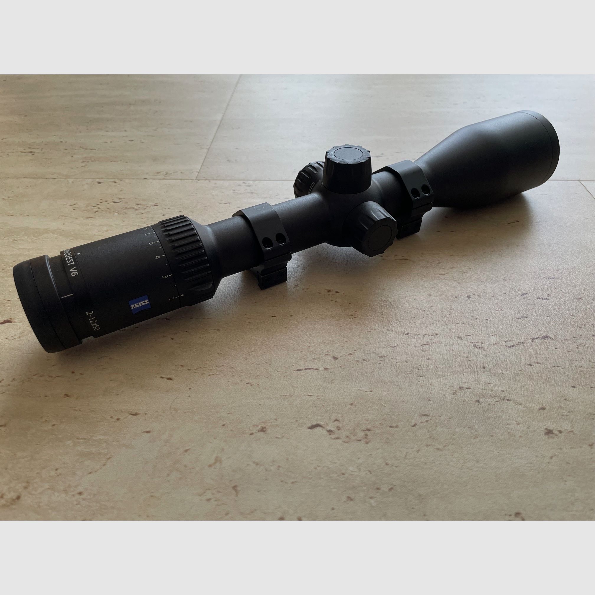 Zeiss Conquest V6 2-12x50 Zielfernrohr – Absehen 60 beleuchtet – absolut neuwertig