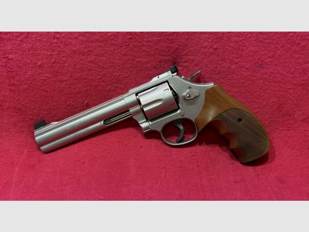 Smith und Wesson 686-6