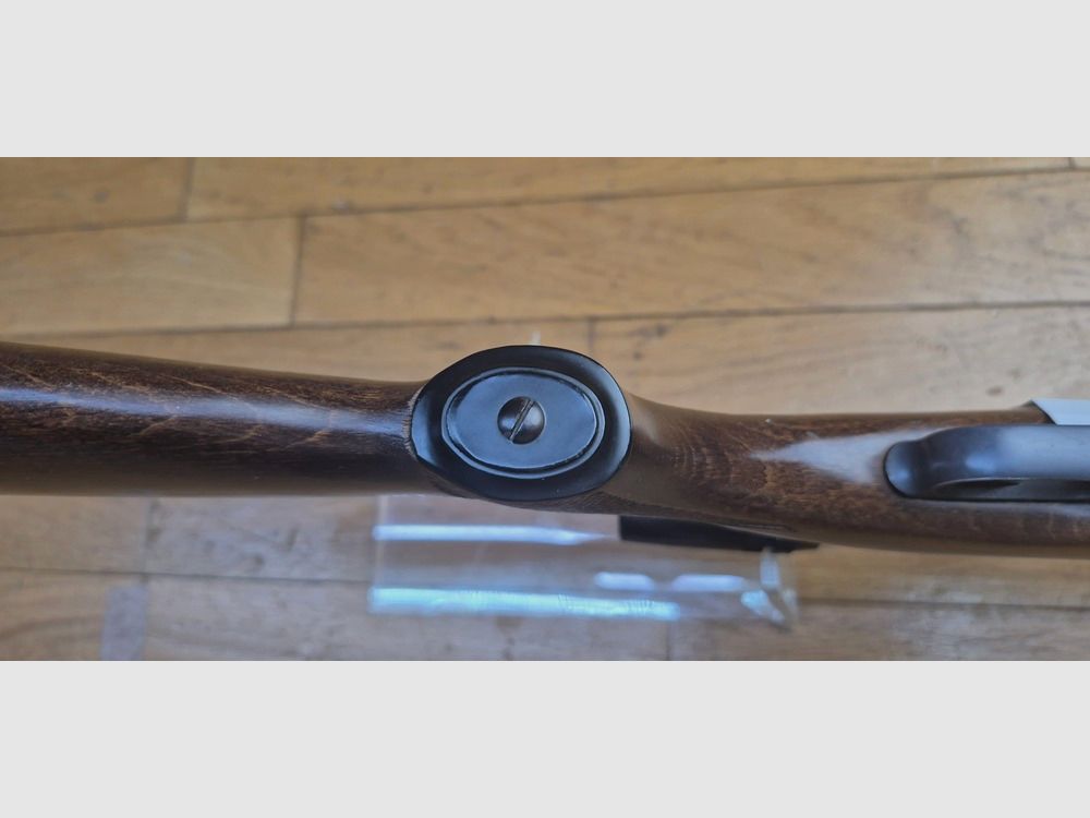 Mooie Geweer RAF Model 64 – Kal. .22LR – Semi-automatisch geweer – 10 schots magazijn – Bushnell 3x-7 Custom .22 richtkijker "Made in Japan" – 100% staal – Nieuwe loop – Uitstekende staat – TBE+/TBE++, afbeelding 14 van 36