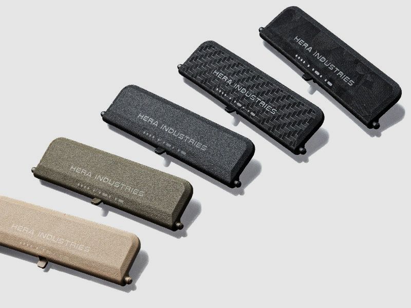 HERA ARMS AR10 Dust Cover, nueva generación negra