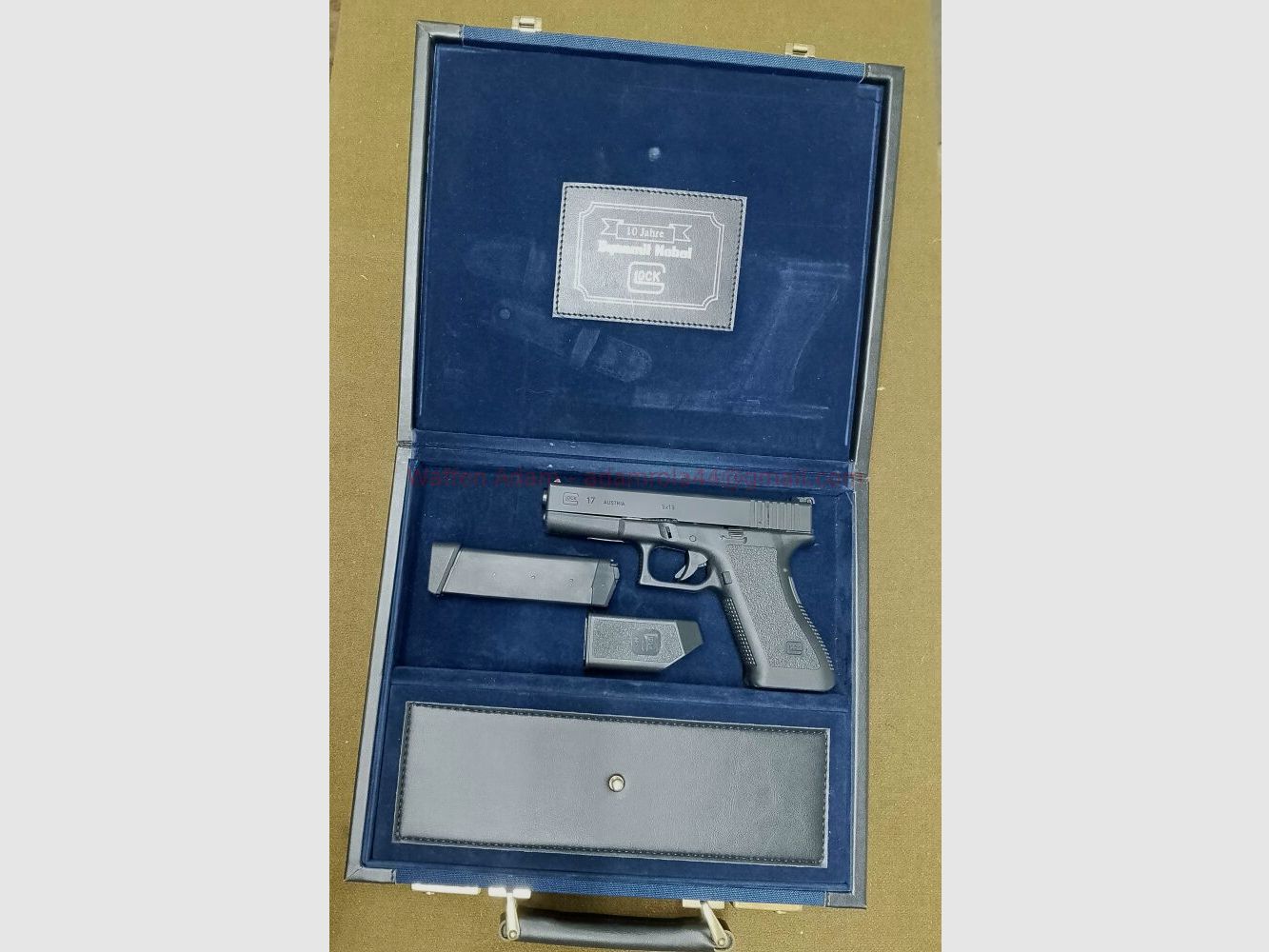 Glock 17 speciaal model
