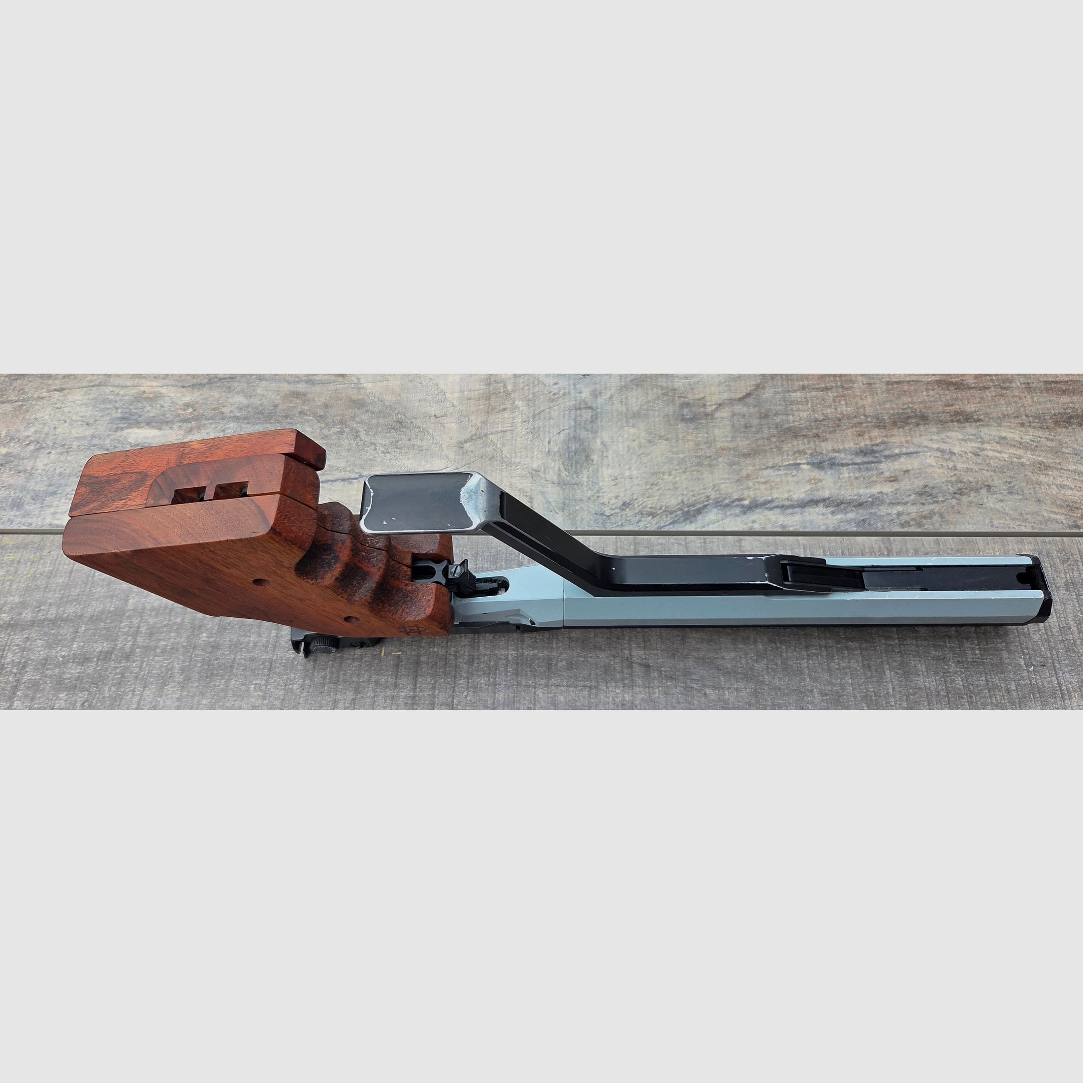 Feinwerkbau LP 100 mit Morini Griff