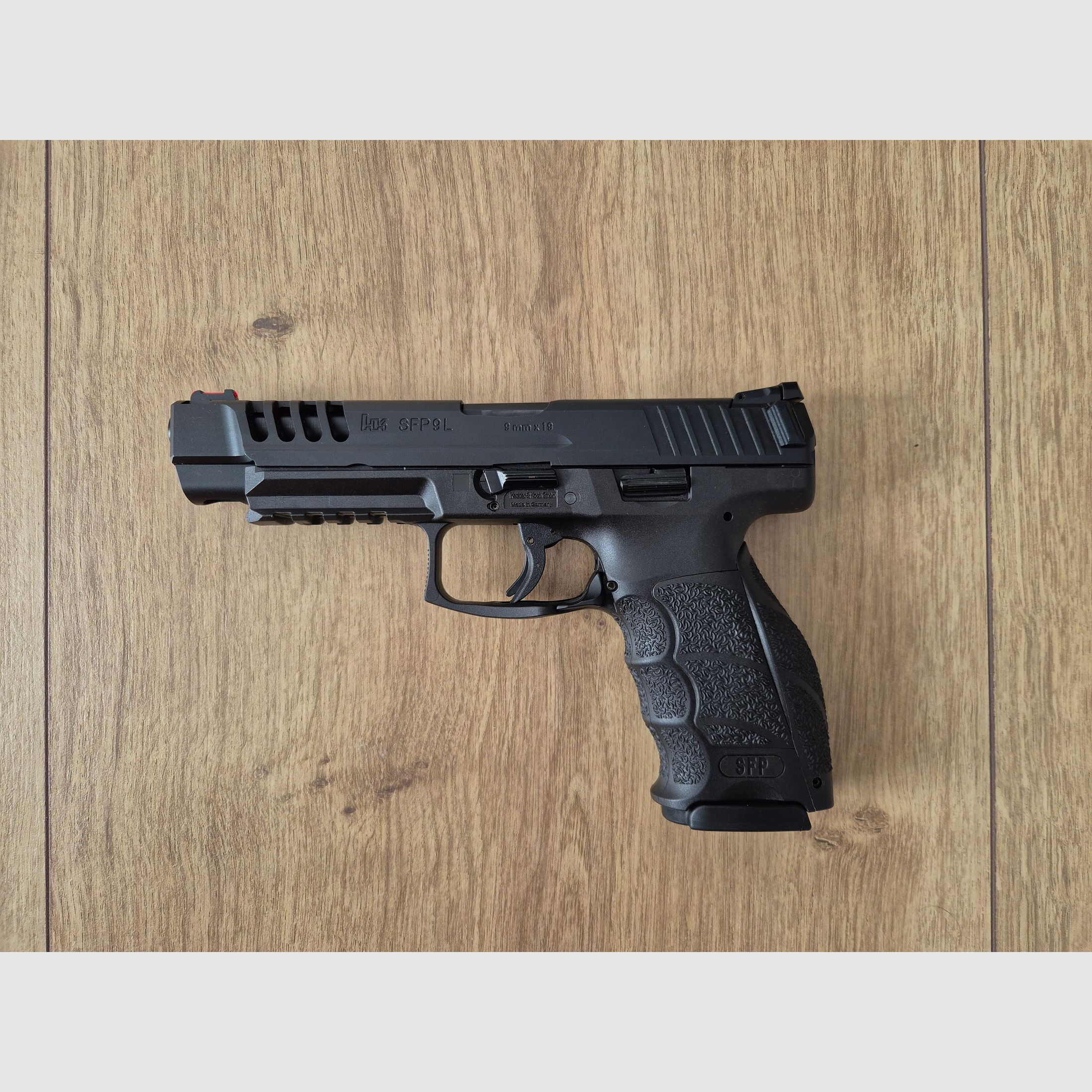 Heckler & Koch SFP9L, Bild 1 von 4