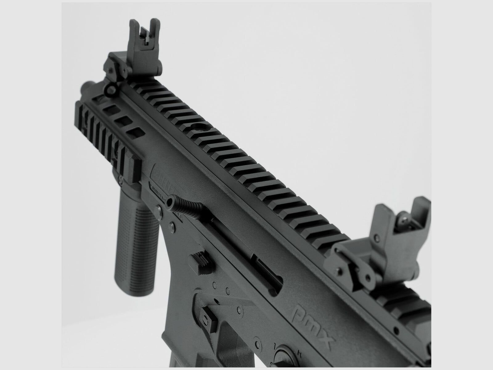 Beretta PMX Airsoft Maschinenpistool vrij vanaf 18 jaar