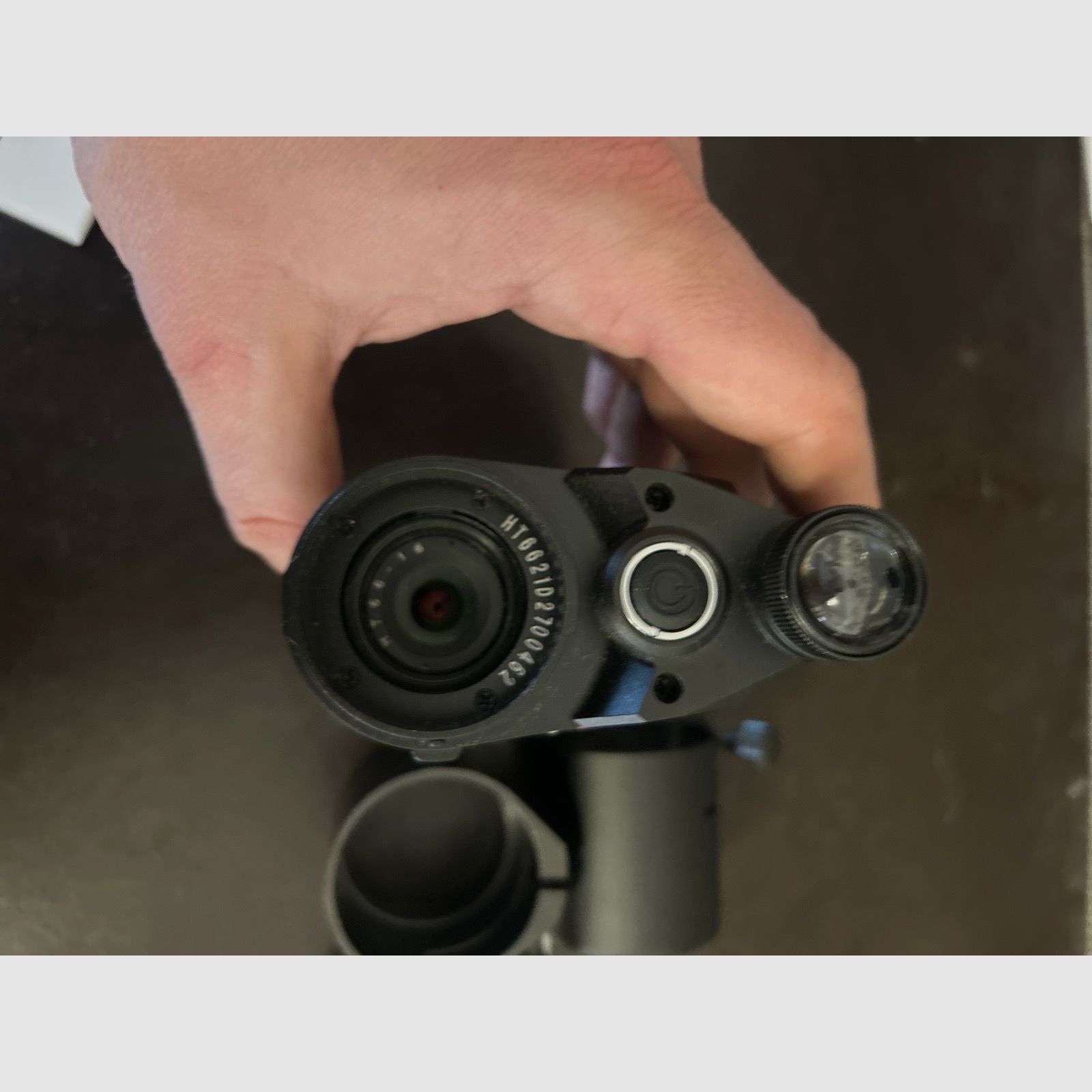 Sytong HT-66 Edizione Tedesca Dispositivo di Visione Notturna + 2 Adattatori + Batterie