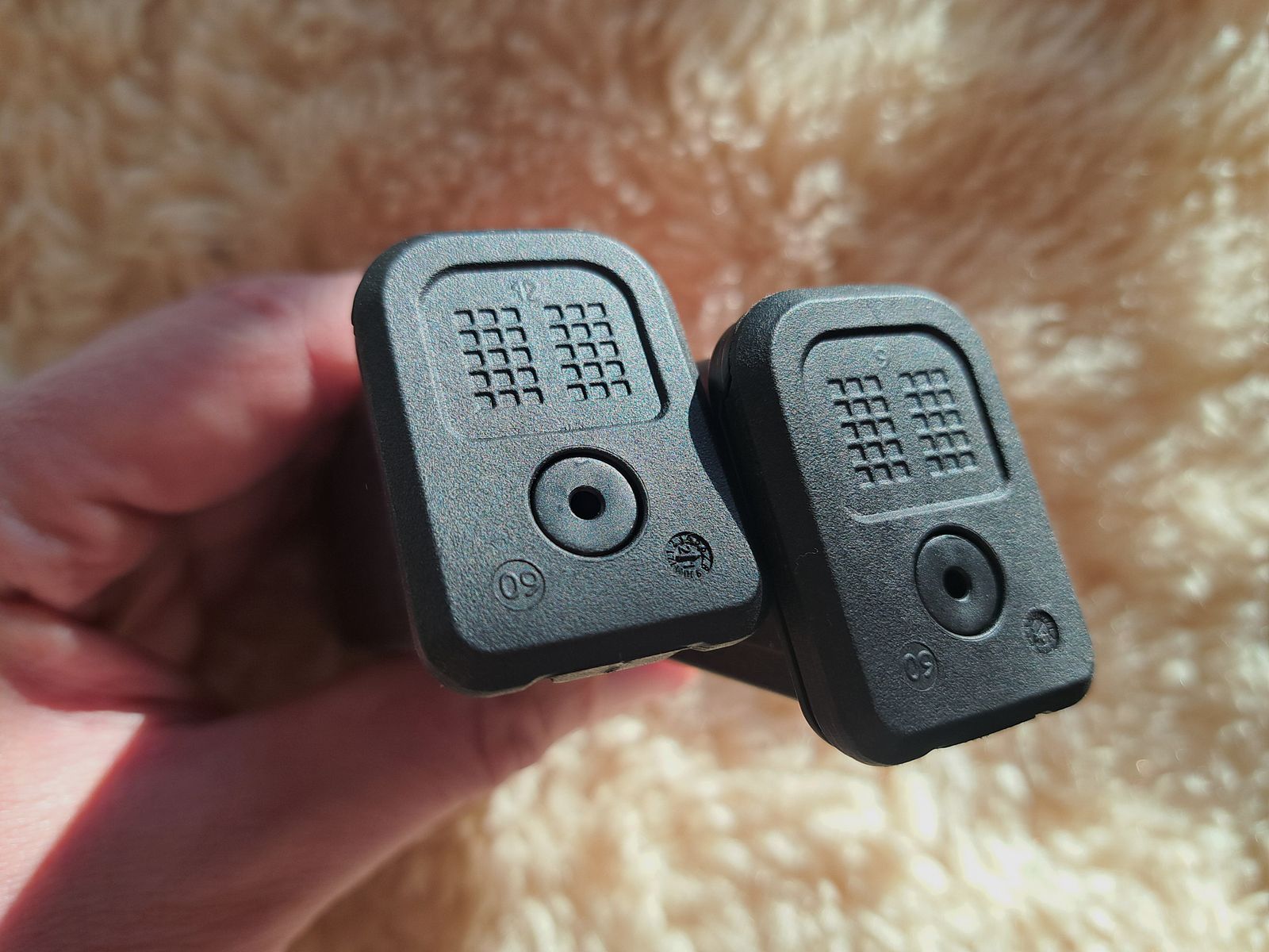 2 neuwertige MAGPUL MAG546-BLK PMAG 17 GL9  Glock 17 Magazine