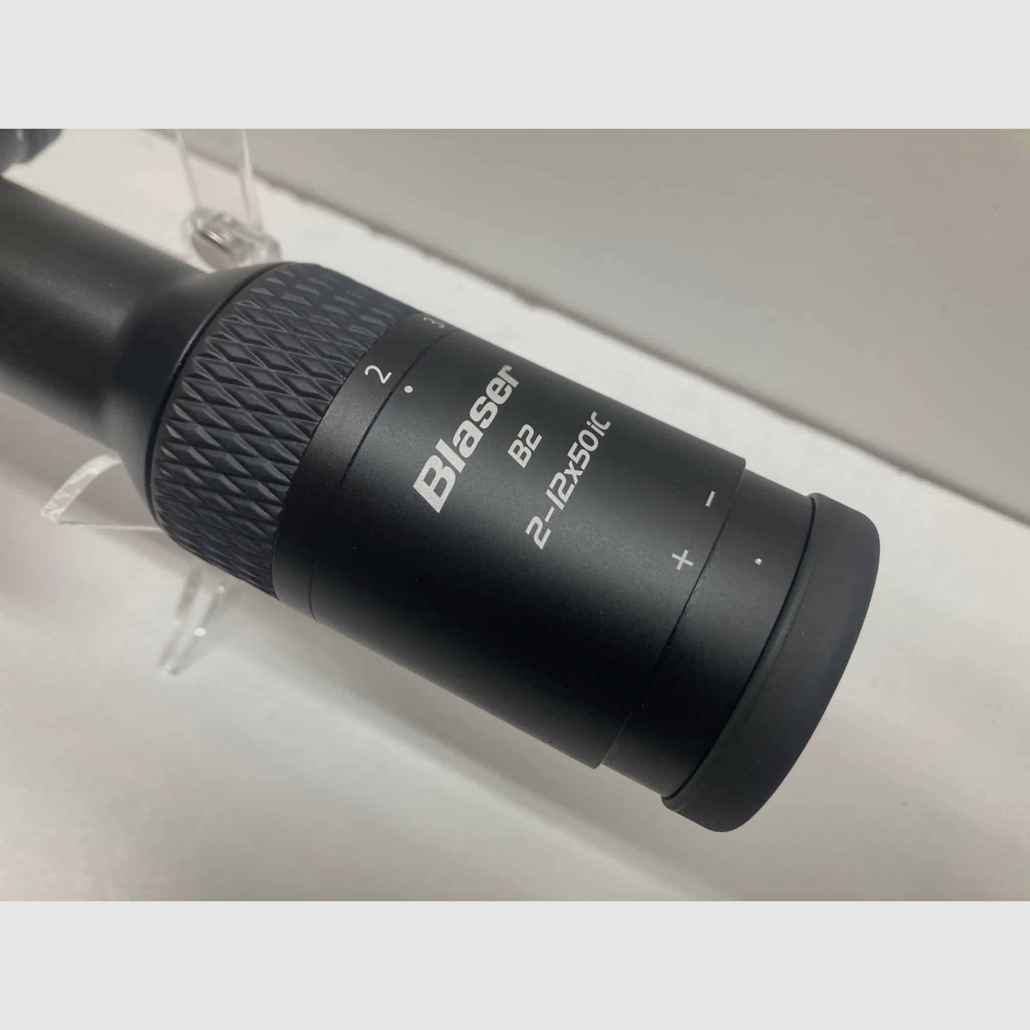 Blaser B2 | 2-12×50 iC S riflescope