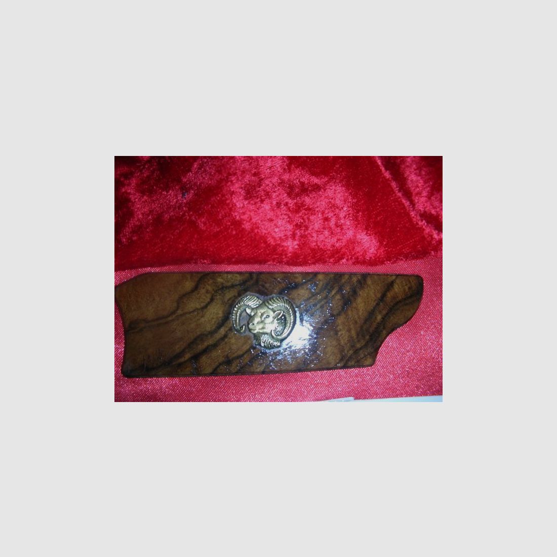 Plaques latérales en bois motif Waffeneck Rothenburger pour R93