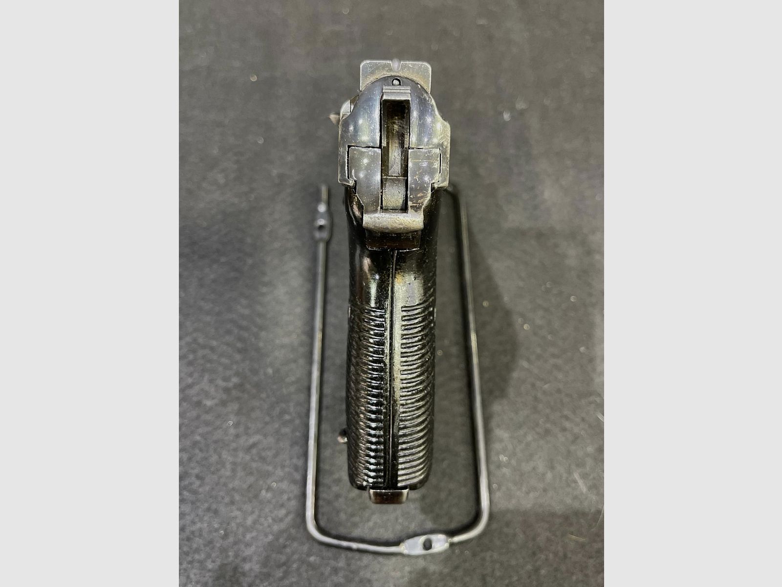 Walther P38, afbeelding 10 van 11