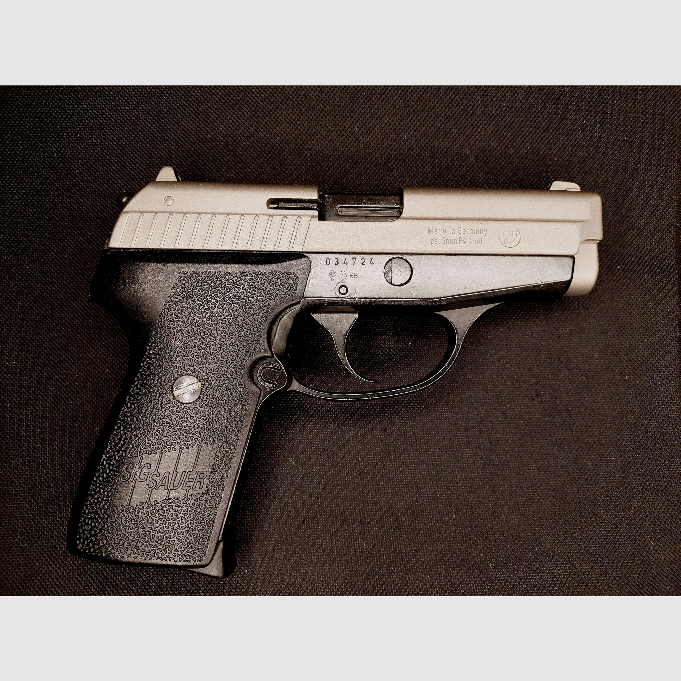 Sig Sauer P239 Nickel schreckschusspistool in kaliber 9 mm P.A.K. (PTB874) met Fobus holster