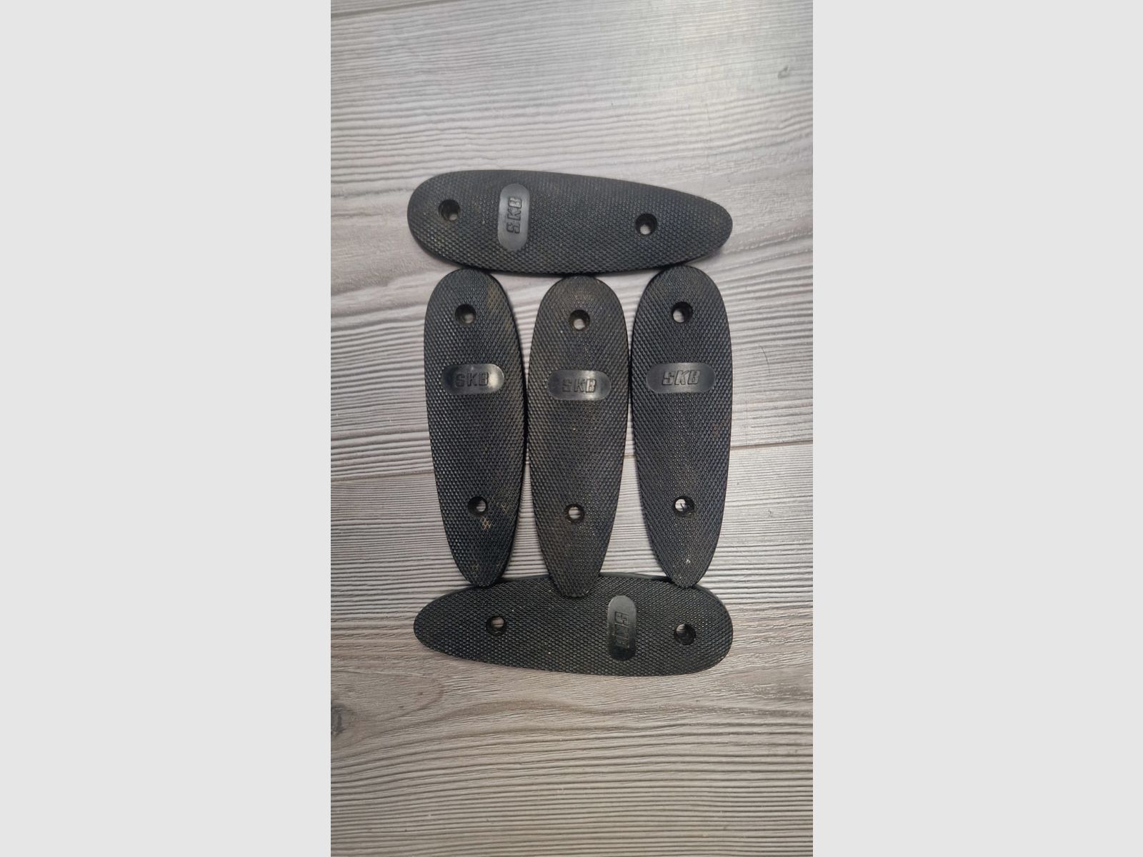 SKB – Diverse bakelieten kolfplaten