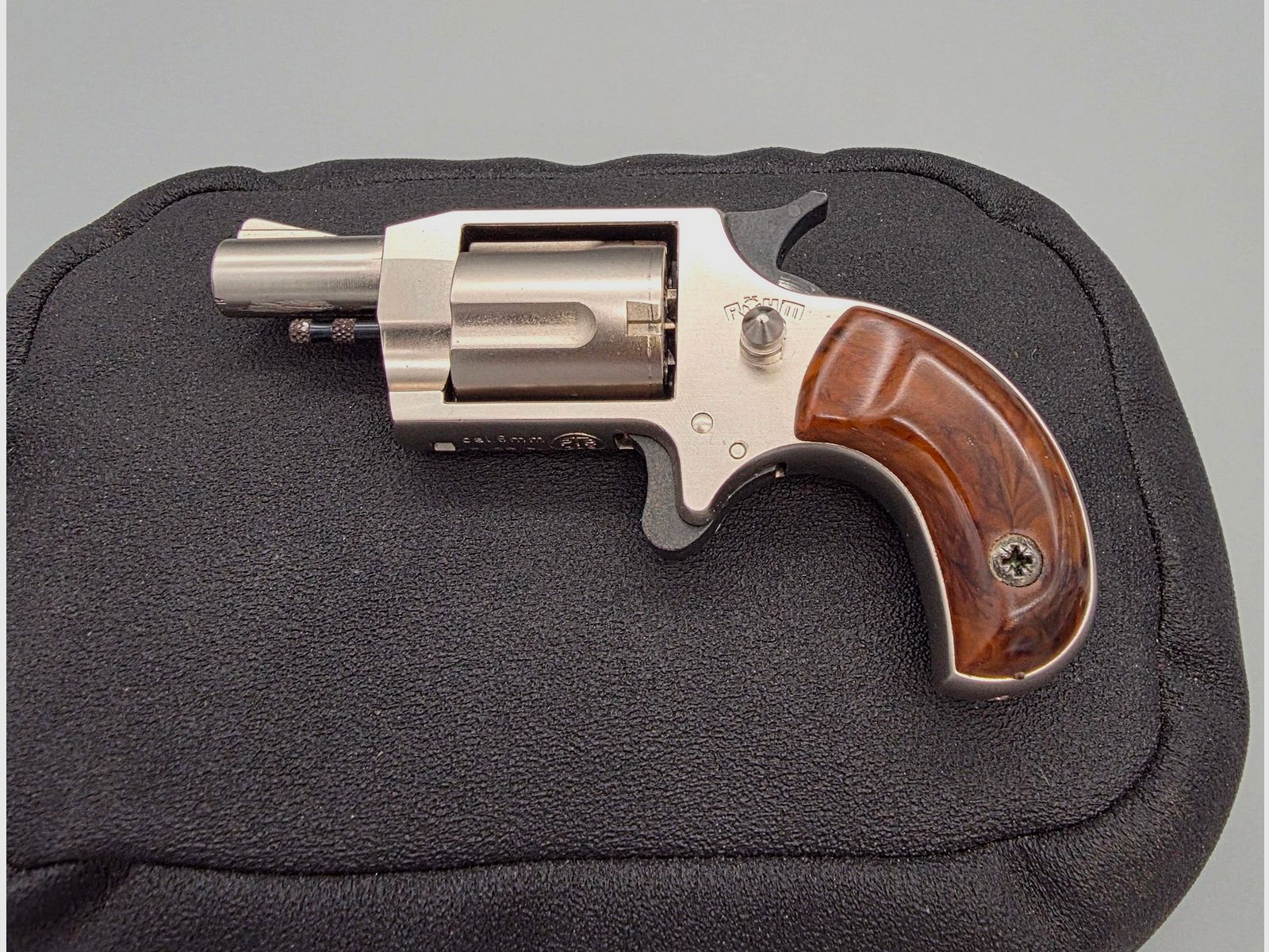 Röhm Little Joe met ceintuurgesp cal. 6mm Flobert in OVP PTB 349