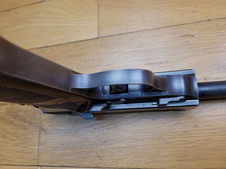 Wunderschöne Walther P38 Pistole – Code AC43 für Walther in Zella-Mehlis – Dezember 1943 – Originalbrünierung zu 95% – Monomatrikulation – Mechanik und Ästhetik einwandfrei – Ausgezeichneter Zustand, Bild 9 von 18