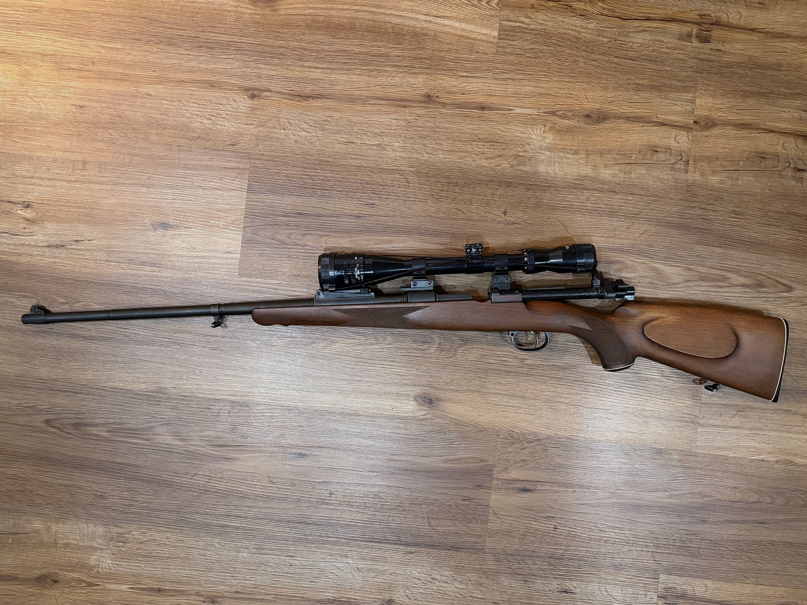 CZ Büchse in .308Win mit Zielfernrohr