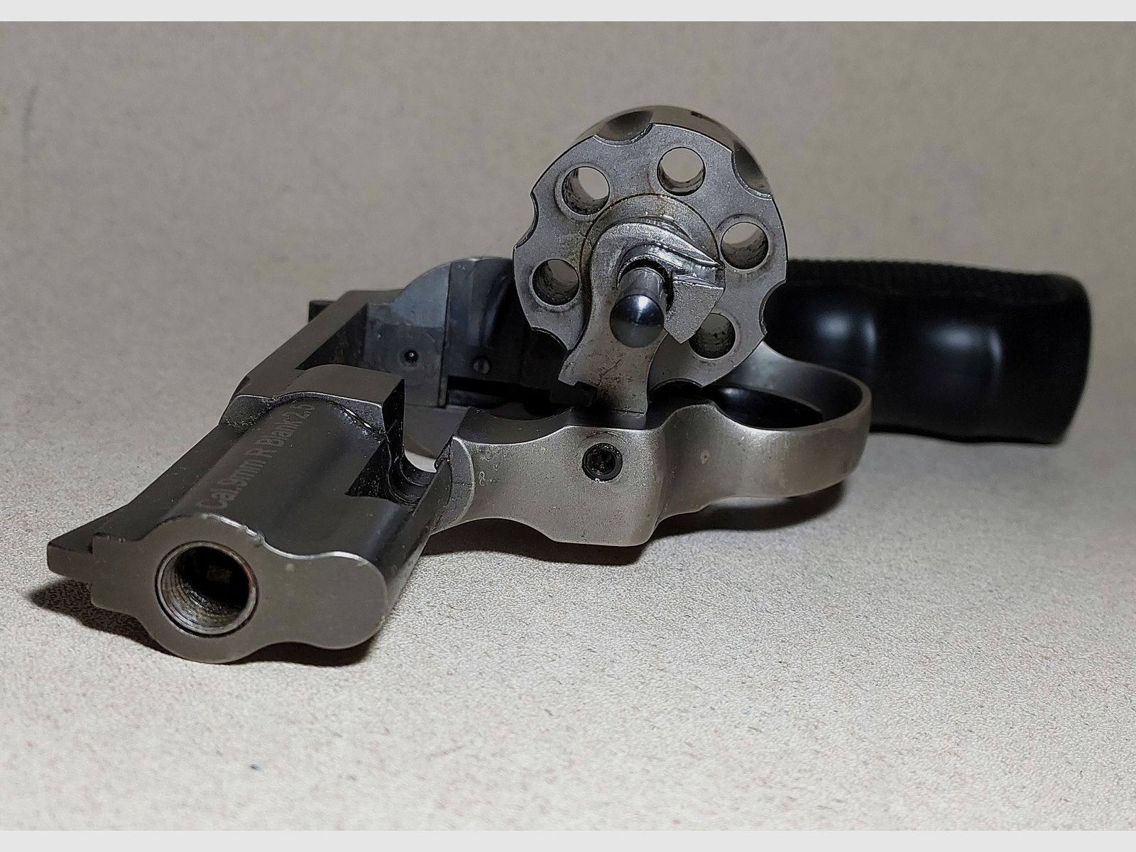 Zoraki R1 2,5 Zoll Schreckschuss-Revolver Kal. 9mm R.K. titan OVP 