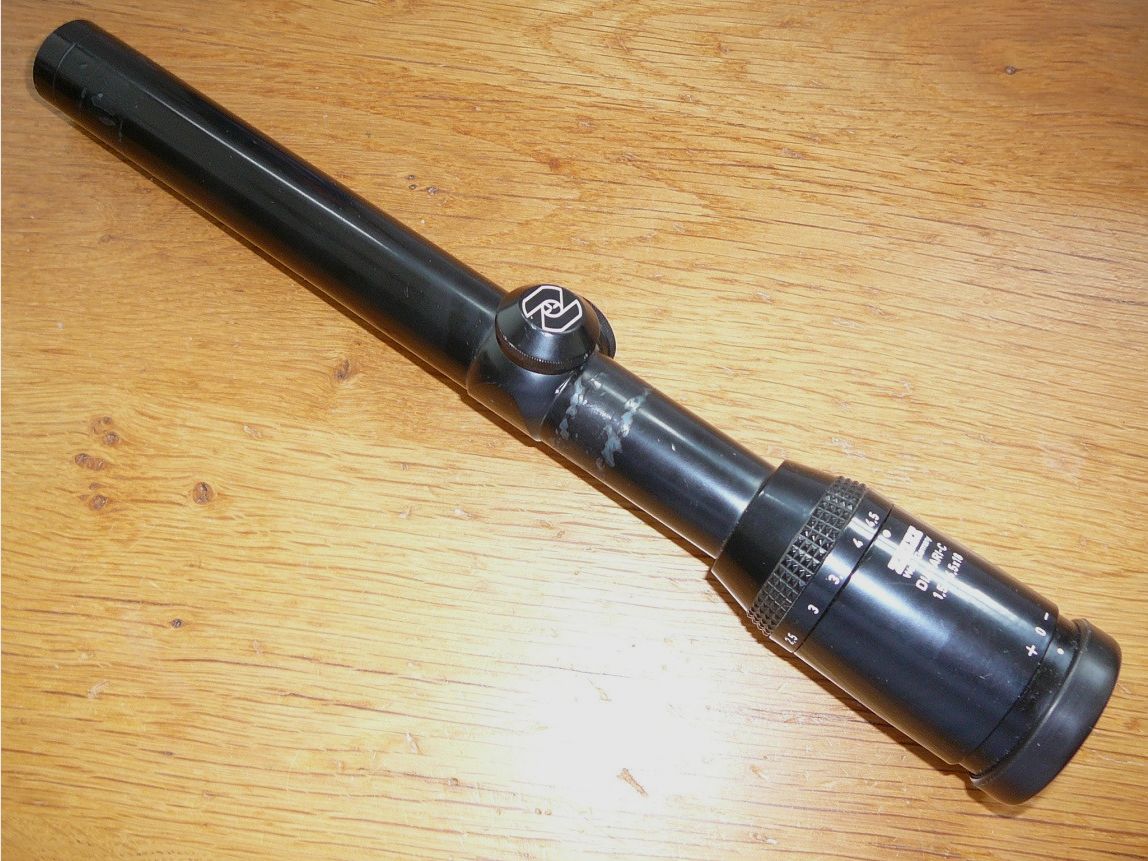 Zeiss Diavari 1.5-4.5x18 riflescope, reticle 11 without rail 25.4mm 1 inch central tube driven hunt riflescope