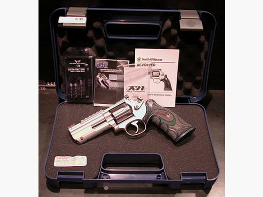 CUSTOM COMBAT -SILVER- S&W 686 4" inch 357 Magnum
