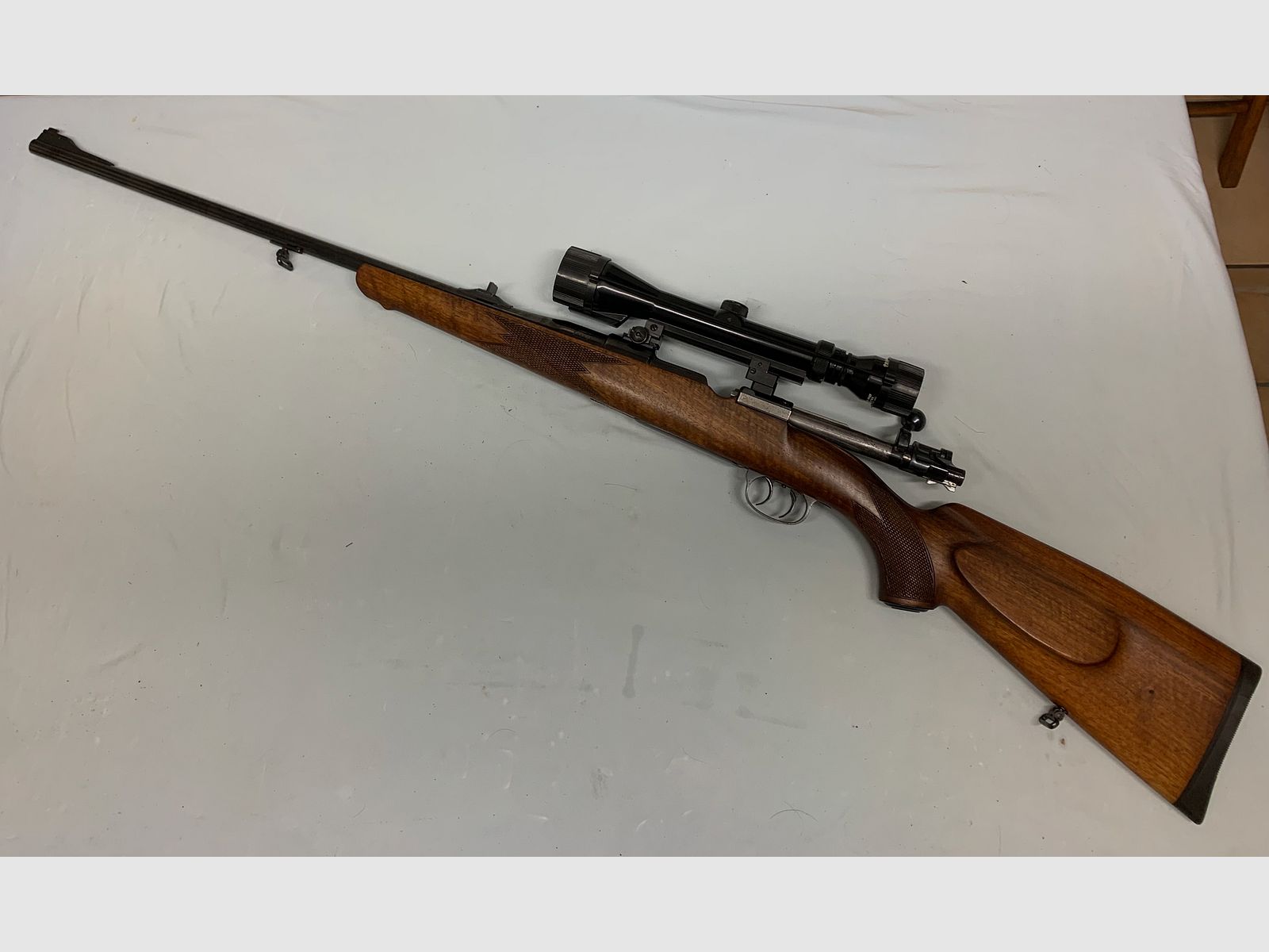 Repetierer - Voere 7x64 inkl. Montage und Optik tasco