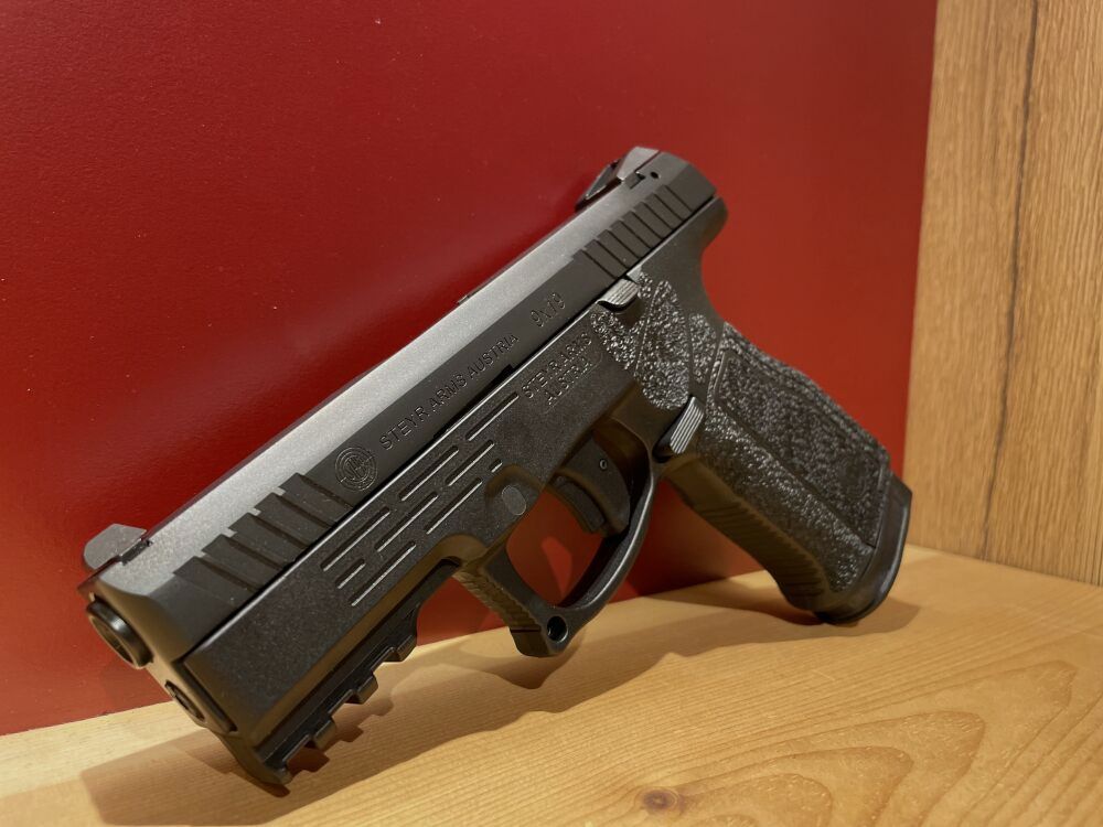 Steyr Arms Steyr Pistole MA-2 MF
